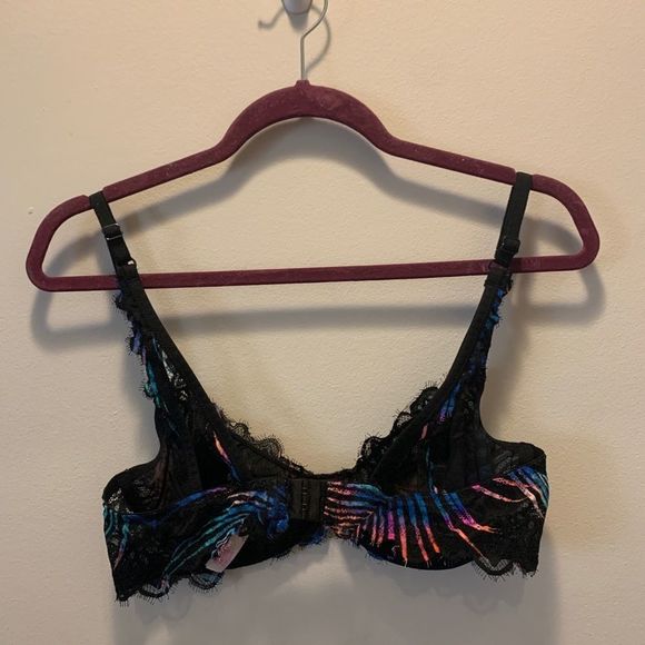 💎💕NWOT PINK by Victorias Secret Zebra Rainbow Stripe Fringe Bra - Picture 5 of 7